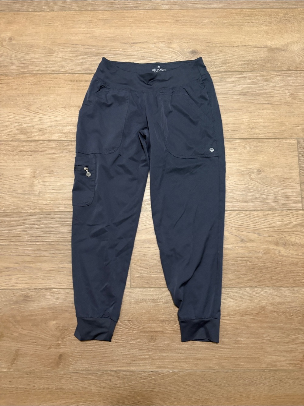 PXS Beyond Yoga Black Jogger Scrub Pants with Pockets